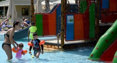 Tatilciler Kuşadası'na akın ediyor: Doluluk yüzde 85'lerde