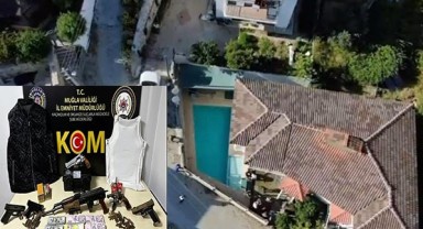 Turizm cennetindeki havuzlu lüks villaya operasyon