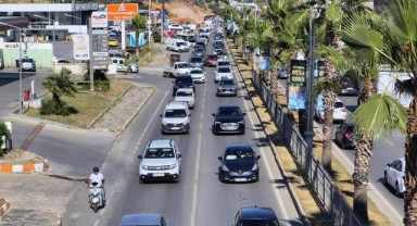 Bodrum'a 50 bin araçlık tatilci akını