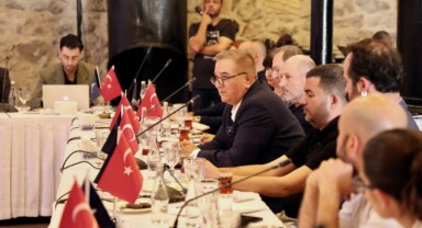 İşler, Kucaklayıcı tavır İzmir'in faydasına olacak