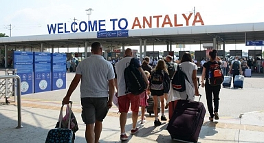 Antalya'ya 6,2 milyon turist geldi hedef 17 milyon