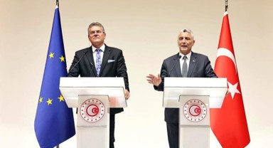 Bakan Bolat'tan Schengen açıklaması!