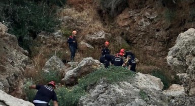 Falezden düşen turist hayatını kaybetti