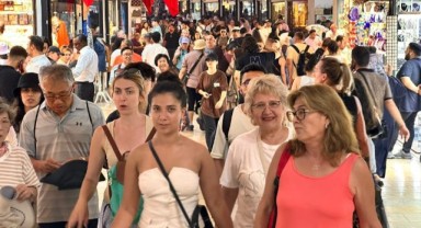 Kapalıçarşı 6 ayda 5 milyon turist ağırladı