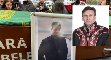 Turizm Bakanlığı koltuğunda oturan kişi ne yapmak istiyor