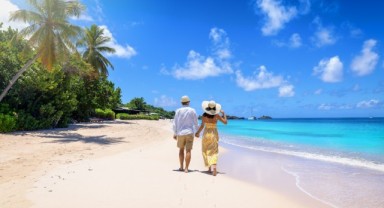 Avrupa'da kurallara uymayan turistlere ağır ceza!