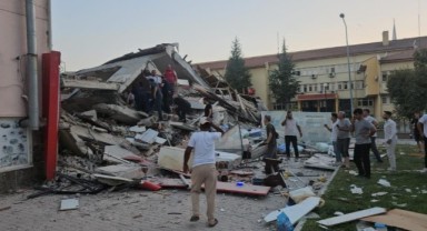 Balıkesir Sındırgı'da 6.1'lik deprem