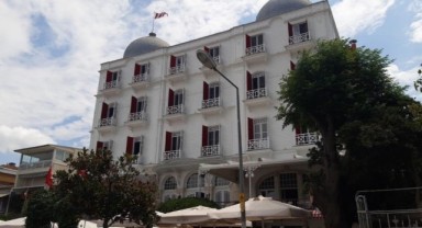 Büyükada'nın tarihi oteli yeniden gündemde!