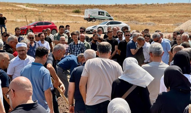 Tatil faciası; Otelin havuzunda boğuldu