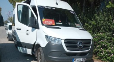 Tur minibüsü şoförü aracında ölü bulundu