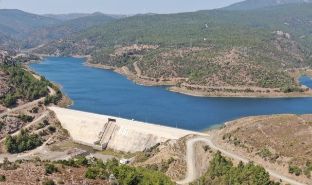 Turistik ilçe Çeşme'nin su hasreti bitti