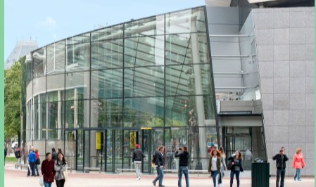 Van Gogh Müzesi kapanma riskiyle karşı karşıya