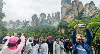 Çin'de altın haftada seyahat talebi yüzde 45 arttı