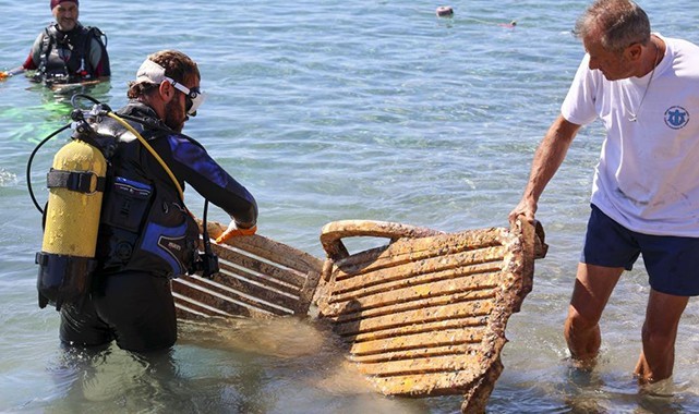 Konyaaltı'nda denizden çıkanlar pes dedirtti!