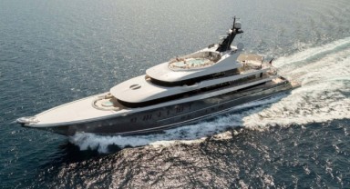 Trump'ın kızı Türk milyarderin yatında tatil yapmış