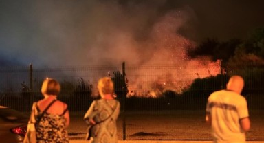 Orman yangınında lüks otel boşaltıldı