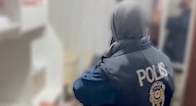 Antalya'da turizm sektöründe gözaltı depremi