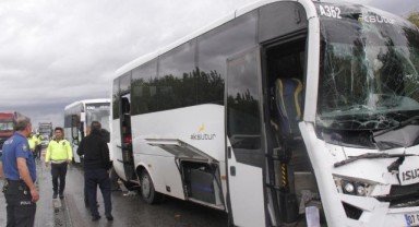 Antalya'da zincirleme kaza: 2 Alman turist yaralandı