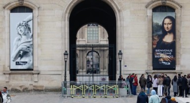 Dünyanın en çok ziyaret edilen müzesi soyuldu!