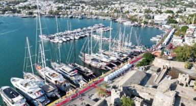 Milyon dolarlık yatlar Bodrum'da 