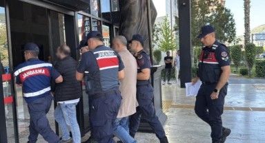 Sahte pasaportla 24 milyon liralık arsa vurgunu 