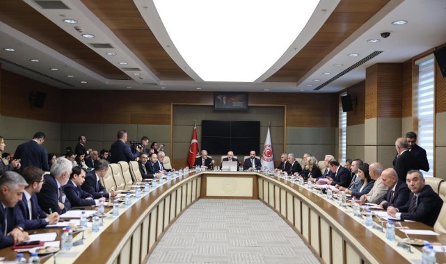 Turizm ve vakıflar düzenlemesi komisyonda