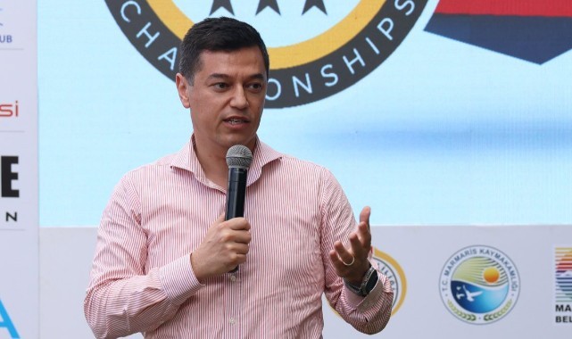 Ünlü, Benim şehrimde turisti kimse rahatsız edemez