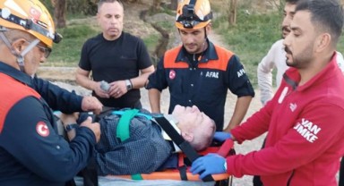 Van Kalesi'nden düşen Alman turist yaralandı