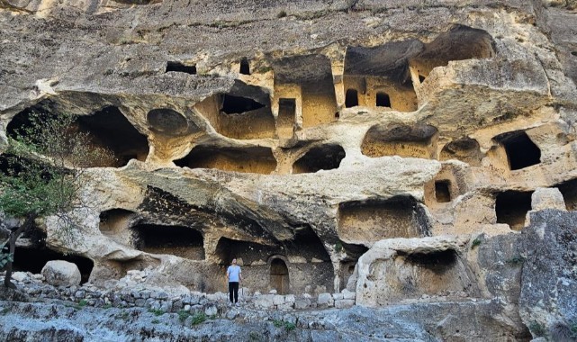Gabar Dağı'nın 7 katlı mağarası turist akınına uğruyor