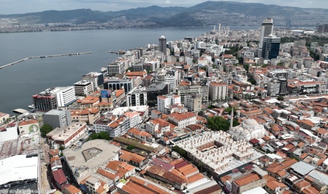 İzmir tarihi liman kenti, UNESCO yolunda