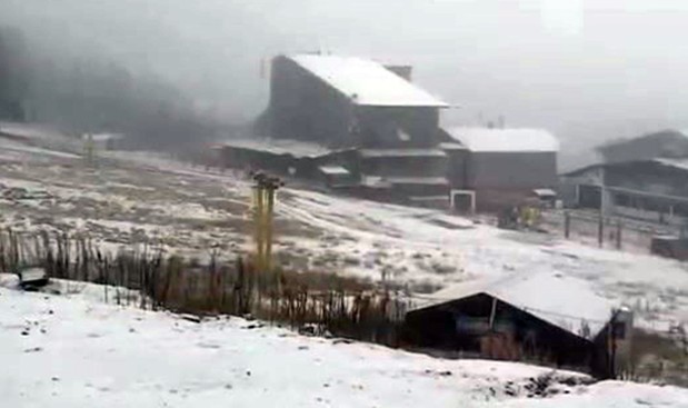 Uludağ beyaza büründü