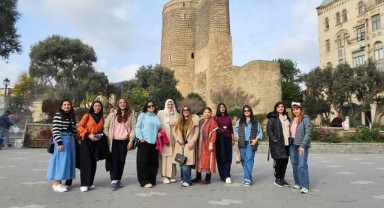 Azerbaycan, Pakistanlı kadın turizmcileri ağırladı