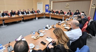 Otelcilerde yangına dayanıklı kapı çıkmazı!