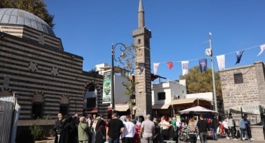 Diyarbakır 2025’te 1,6 milyon turist ağırladı
