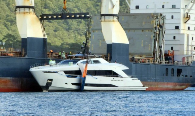 Mega yatlar Marmaris’te sezona hazırlanıyor