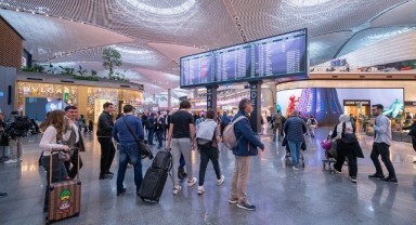 Ocakta 17,8 milyon yolcu havayolunu kullandı