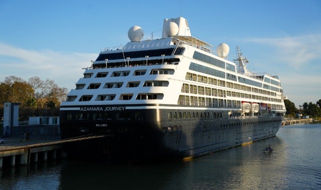 Sevilla’da kruvaziyer sezonu başladı