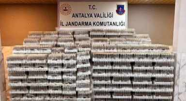 Antalya’da iki otelde kaçak ve sahte içki ele geçirildi