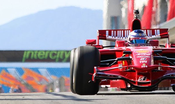 Savaş nedeniyle Formula 1 yarışları iptal edildi