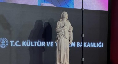 Çalınan Melek Heykeli Patrikhaneye teslim edildi