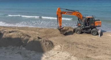 Kuşadası'nda dünyaca ünlü plajlar sezona hazırlanıyor