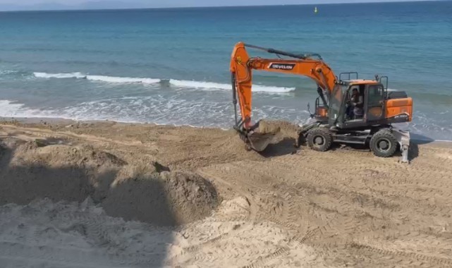 Kuşadası'nda dünyaca ünlü plajlar sezona hazırlanıyor