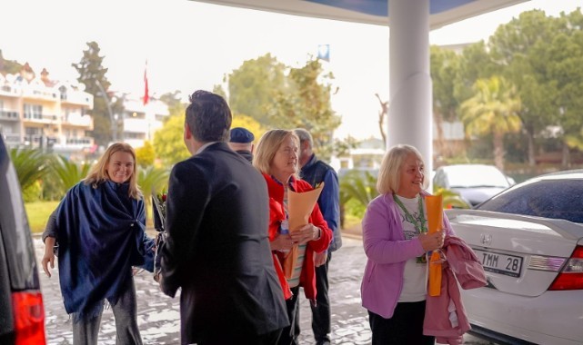 Marmaris’te yeni sezon İngiliz turistlerle başladı