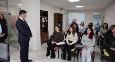 Mersin'de kadınlara seyahat ve konaklama kursu