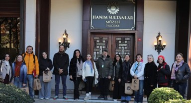 Osmanlı kadınları tarihi rotada tanıtıldı