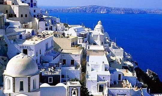 Yunanistan'dan turizme 300 milyon avroluk destek