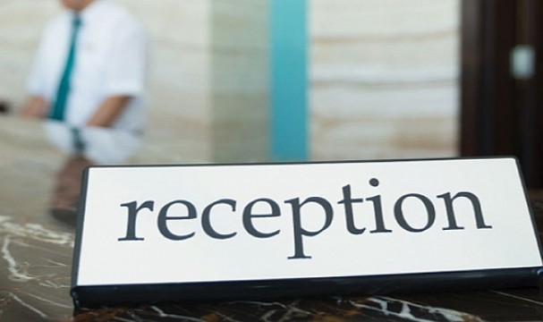 Alanya'da 84 odalı otel icradan satılacak