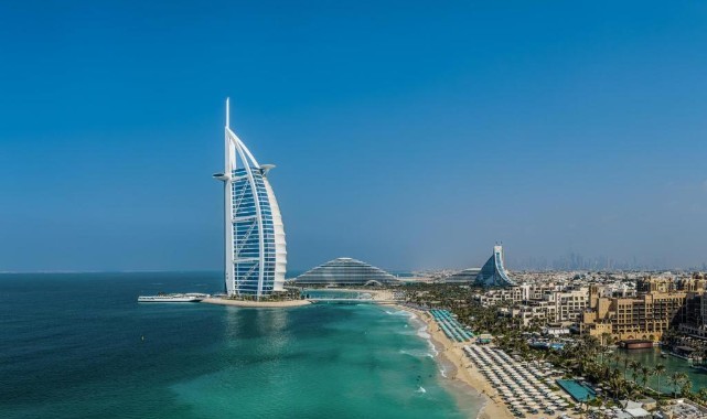 Dubai'nin simge oteli Burj Al Arab kapanıyor