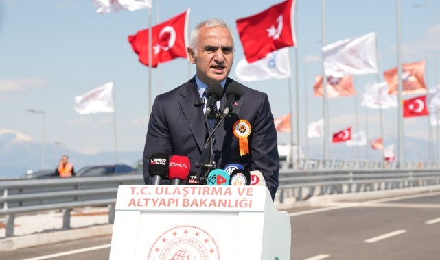 Ersoy, Antalya’da ulaşım yatırımı turizme güç katacak