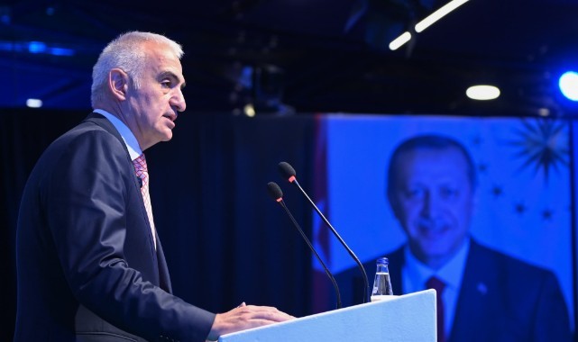Bakan Ersoy, Turizmde yüzde 109 gelir artışı sağladık